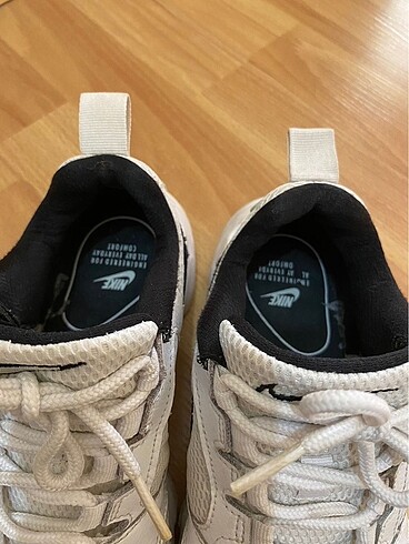 36,5 Beden Nike ayakkabı