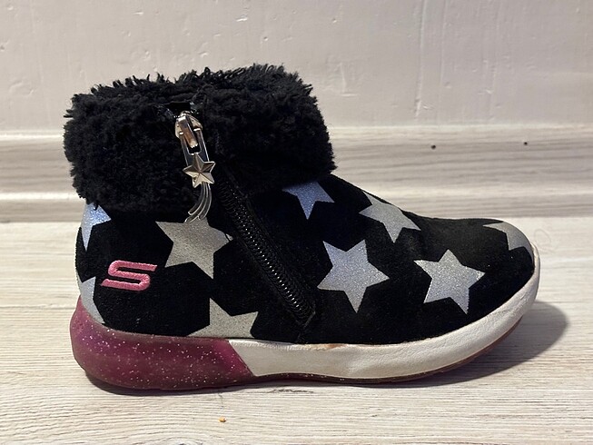 28 Beden siyah Renk Skechers Işıklı Çocuk Bot | 28.5 Numara