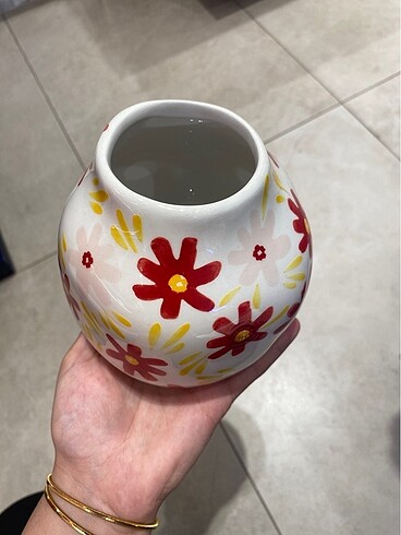 Karaca 10 cm çok şirin çiçekli porselen vazo ????