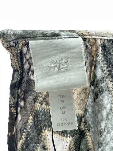 m Beden çeşitli Renk H&M Uzun Elbise %70 İndirimli.