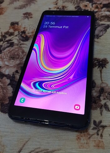 Samsung Galaxy A7 (2018) (SM-A750F)