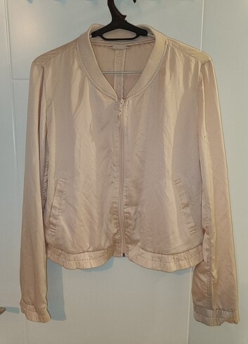 Mevsimlik saten fermuarlı üst  - Görsel 4