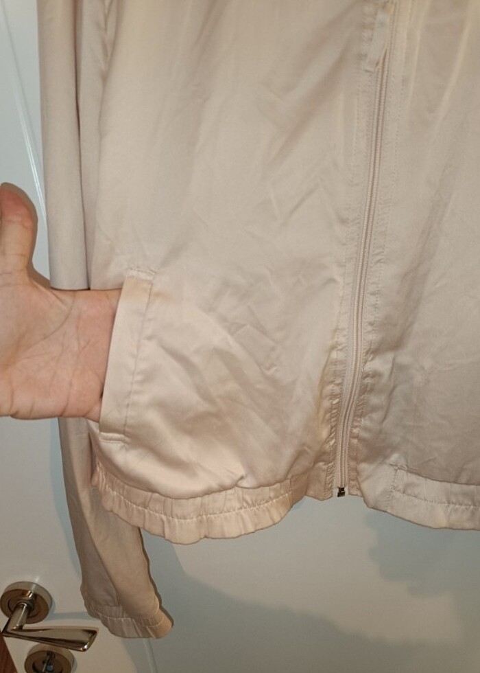 Mevsimlik saten fermuarlı üst  - Görsel 2