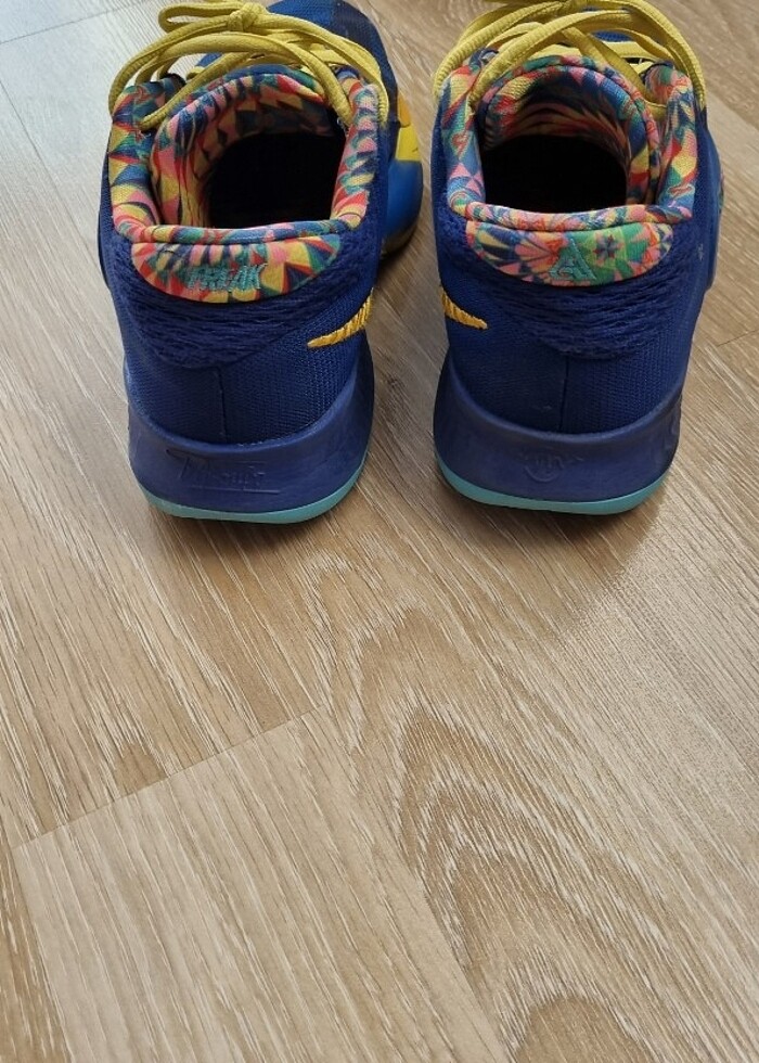 Nike youth zoom freak 4 basketbol ayakkabısı - Görsel 3