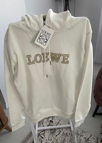 H&M Loewe Tasli Ekru Kapusonlu Sweatshirt