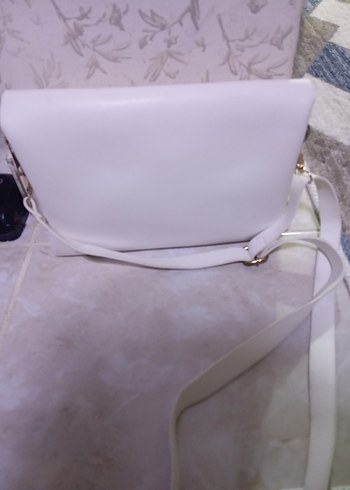 Minimalist Beyaz Deri Kadın Çanta - Görsel 4