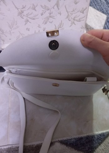 Minimalist Beyaz Deri Kadın Çanta - Görsel 3