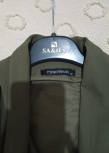 Kemerli, Uzun Kollu Kadın Trençkot - Görsel 2