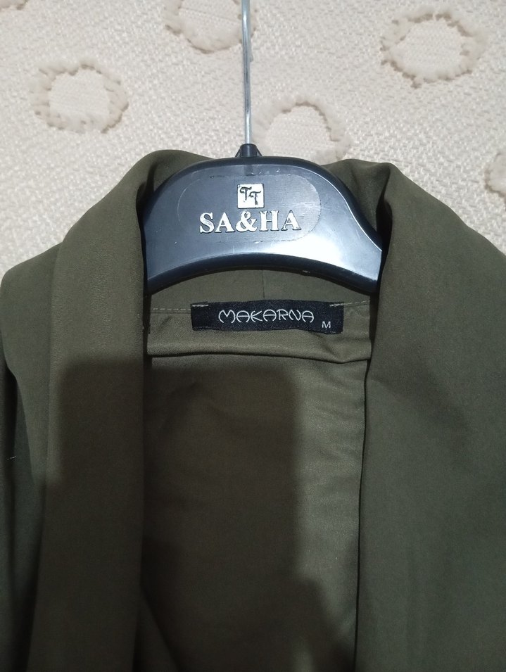 Kemerli, Uzun Kollu Kadın Trençkot - Görsel 2