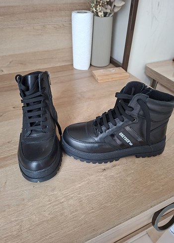 Fermuarlı Siyah Erkek Spor Botları - Görsel 3