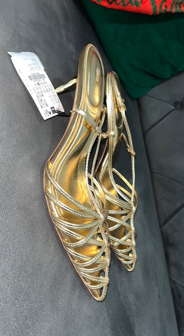 Altın Renkli Yılan Desenli Stiletto - Görsel 2
