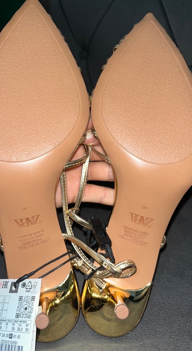 Altın Renkli Yılan Desenli Stiletto - Görsel 3