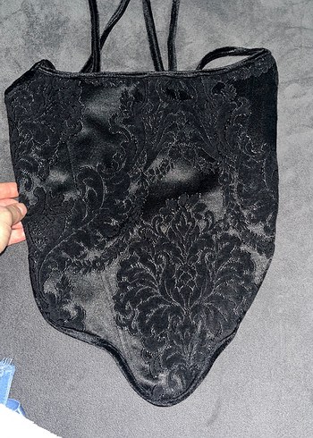 Dantel İşlemeli Siyah Gotik Büstiyer - Görsel 2