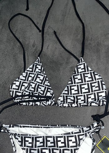 Fendi Desenli Beyaz Mini Bikini Takımı - Görsel 3