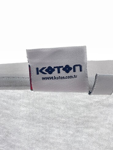 s Beden beyaz Renk Koton T-shirt %70 İndirimli.
