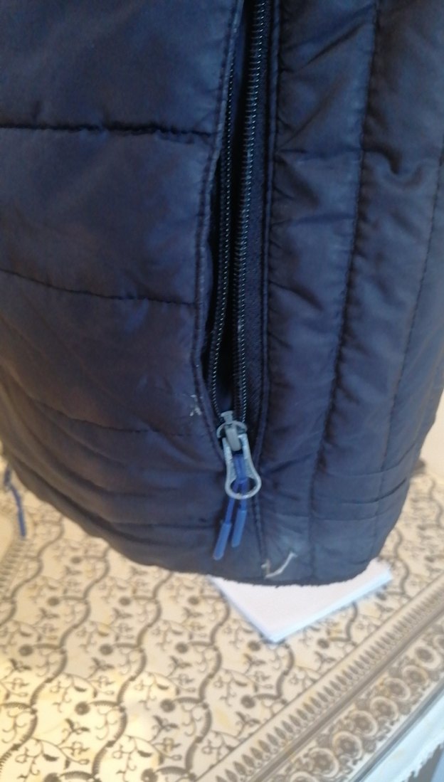 Erkek Lacivert Kolsuz Fermuarlı Yelek - Görsel 3