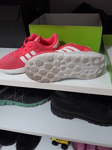 23 Beden Adidas kiz çocuk spor