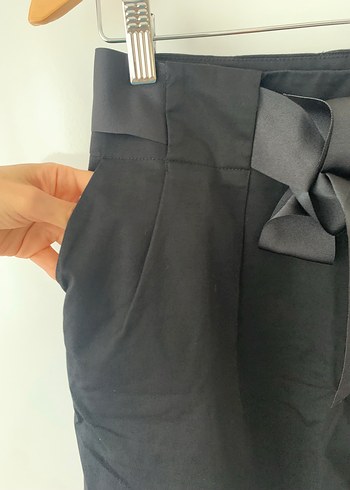 34 Beden Siyah Kemerli Midi Etek