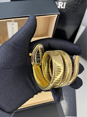 Beden Bvlgari SERPENTİ Gold Kadın saati