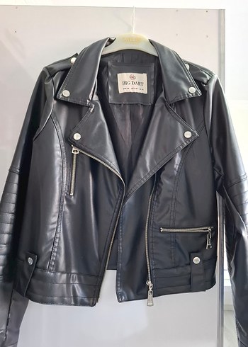 Kadın Siyah Parlak Deri Biker Ceket