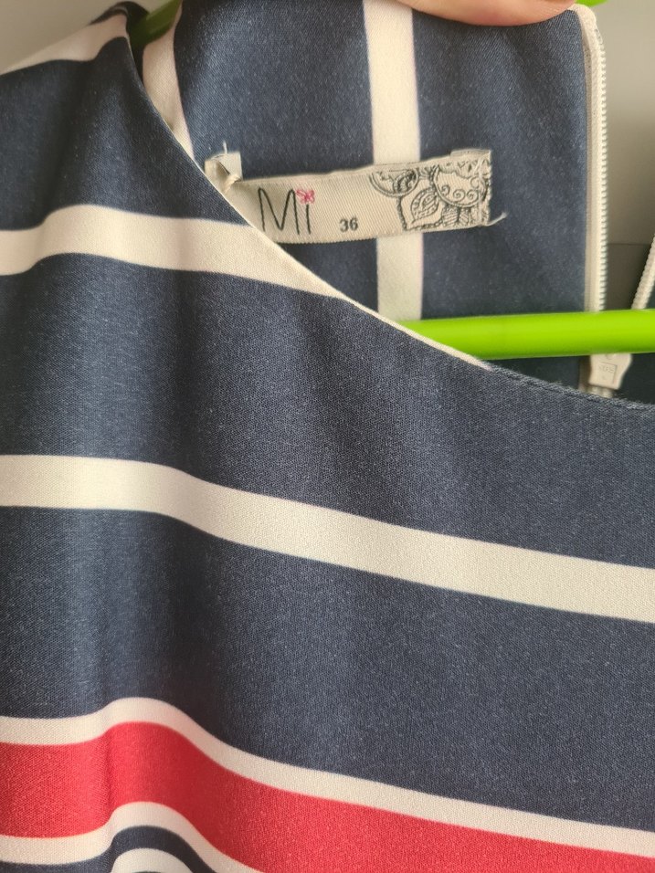 Çizgili Midi Kolsuz Pilili Kadın Elbise - Görsel 5