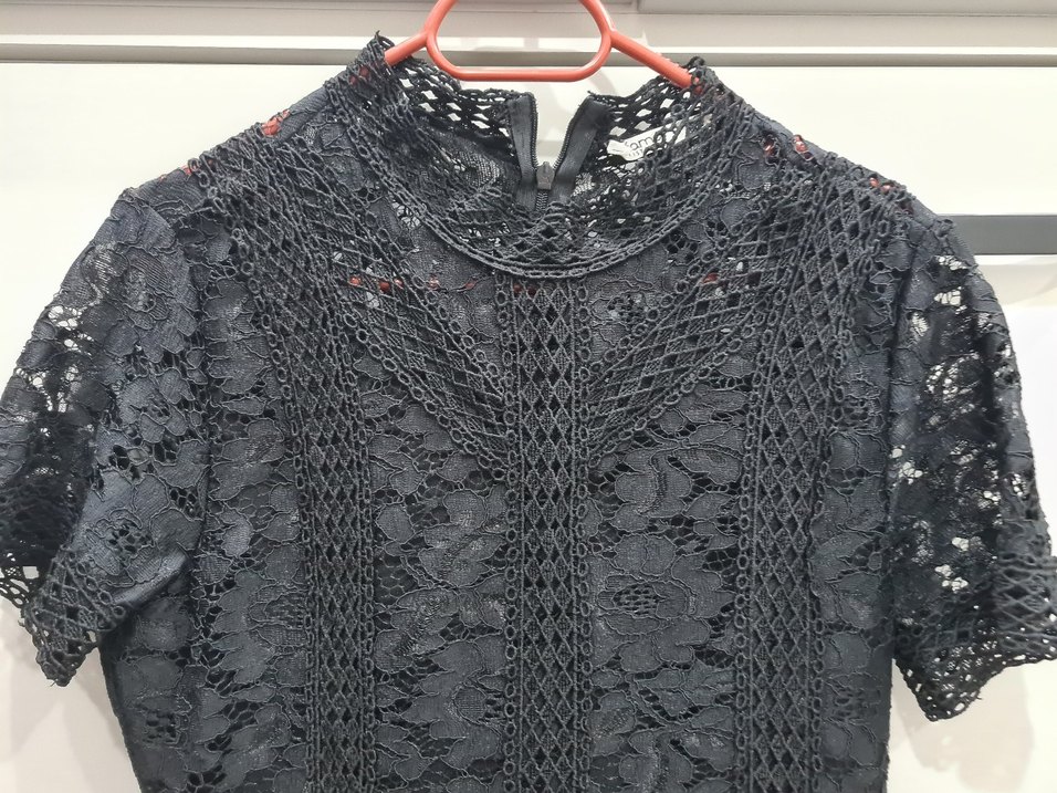 Dantel İşlemeli Siyah Uzun Kollu Gotik Elbise - Görsel 2