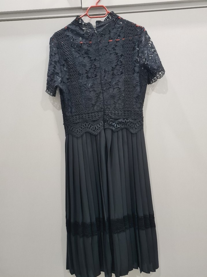 Dantel İşlemeli Siyah Uzun Kollu Gotik Elbise - Görsel 4