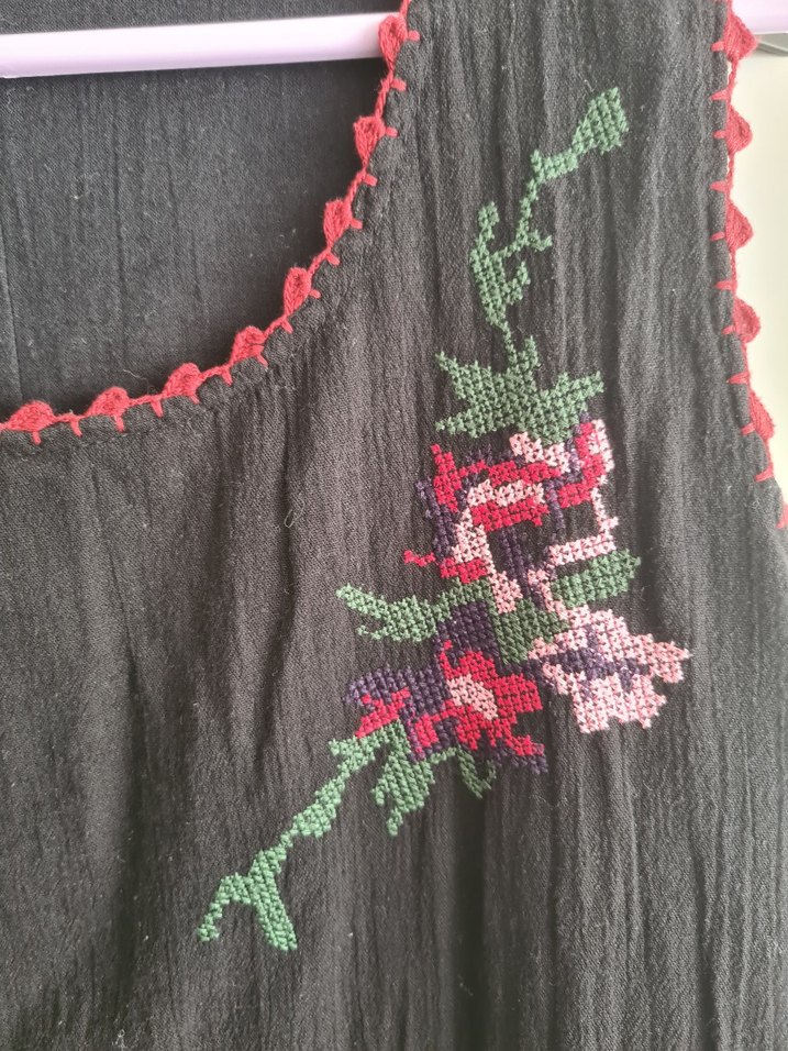 Nakışlı Gri Kolsuz Bohem Elbise - Görsel 2