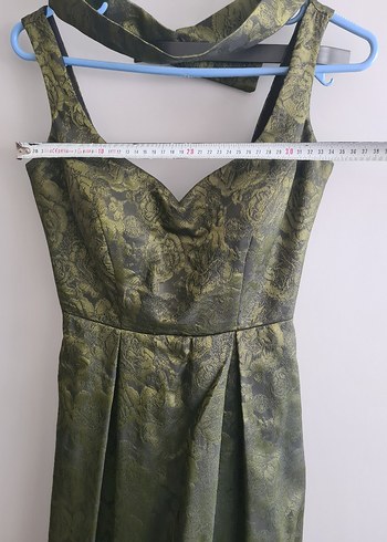 Yeşil Vintage Gotik V Yakalı Uzun Elbise - Görsel 4