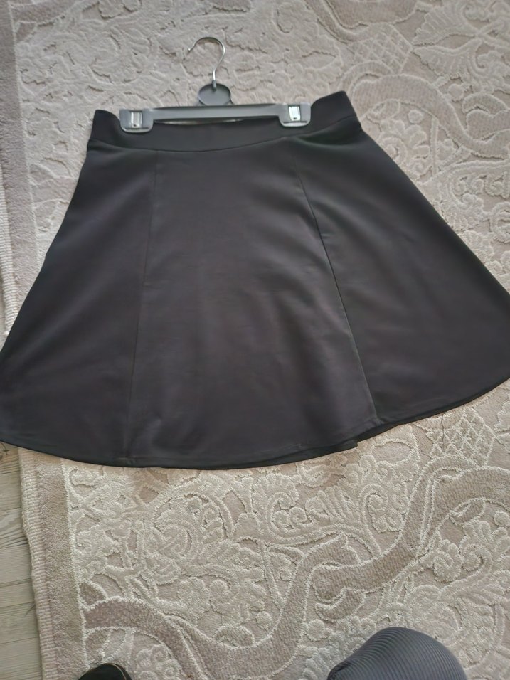 Siyah Pilili Midi Etek - Görsel 2