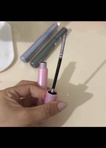 Beaulis Glitz Pembe Maskara - Görsel 2