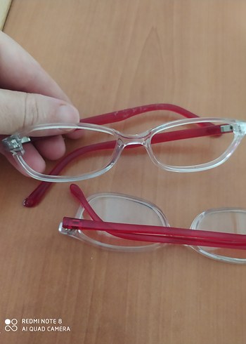 Kırmızı Parlak Kadın Gözlüğü - Görsel 4