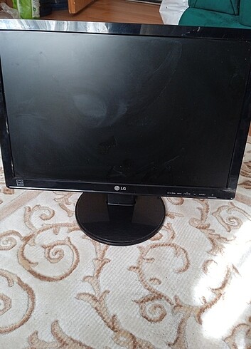 LG 19 İnç Monitör
