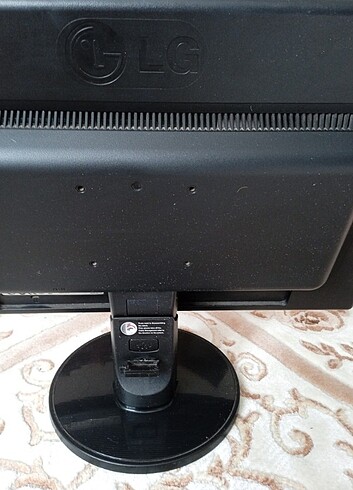 LG 19 İnç Monitör - Görsel 4
