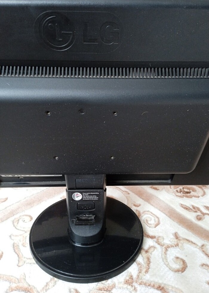 LG 19 İnç Monitör - Görsel 4