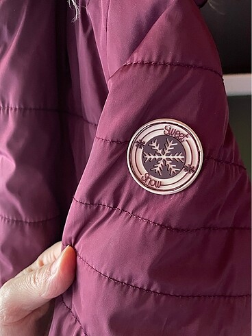 Kız çocuk mont başka kusuru yoktur - Görsel 6