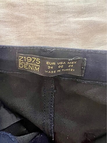 34 Beden lacivert Renk Zara pantolon