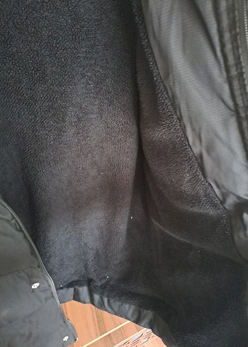 Siyah Erkek Çocuk Midi Boy Kürklü Mont - Görsel 6