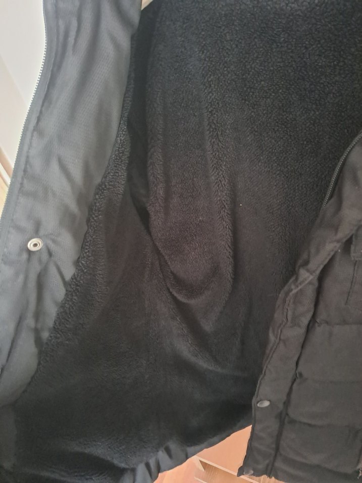 Siyah Erkek Çocuk Midi Boy Kürklü Mont - Görsel 5