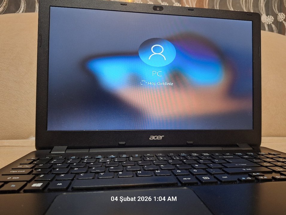 Siyah Acer Dizüstü Bilgisayar - Görsel 4