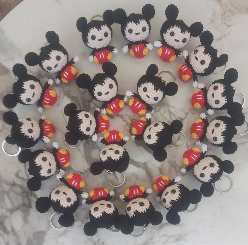 Amigurumu mickey anahtarlık - Görsel 2