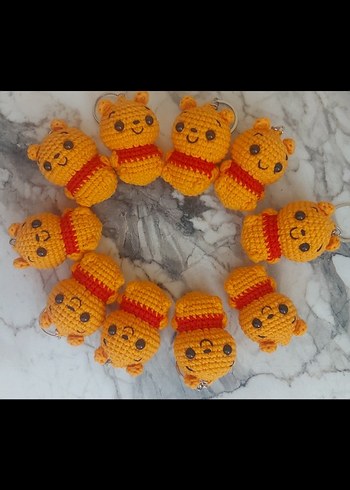 Diğer amigurumi pooh ayi anahtarlık