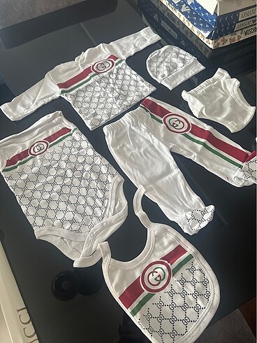 Gucci desen bebek yenidoğan takım set - Görsel 2