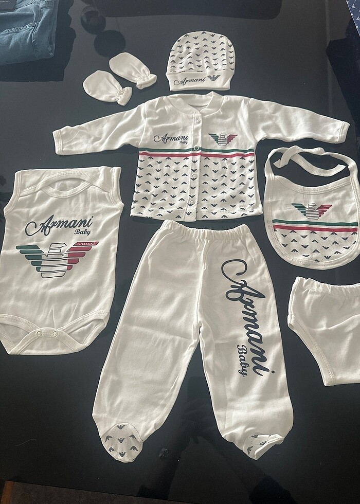 Armani desen bebek takım - Görsel 2