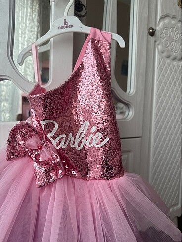 Diğer Barbie elbise