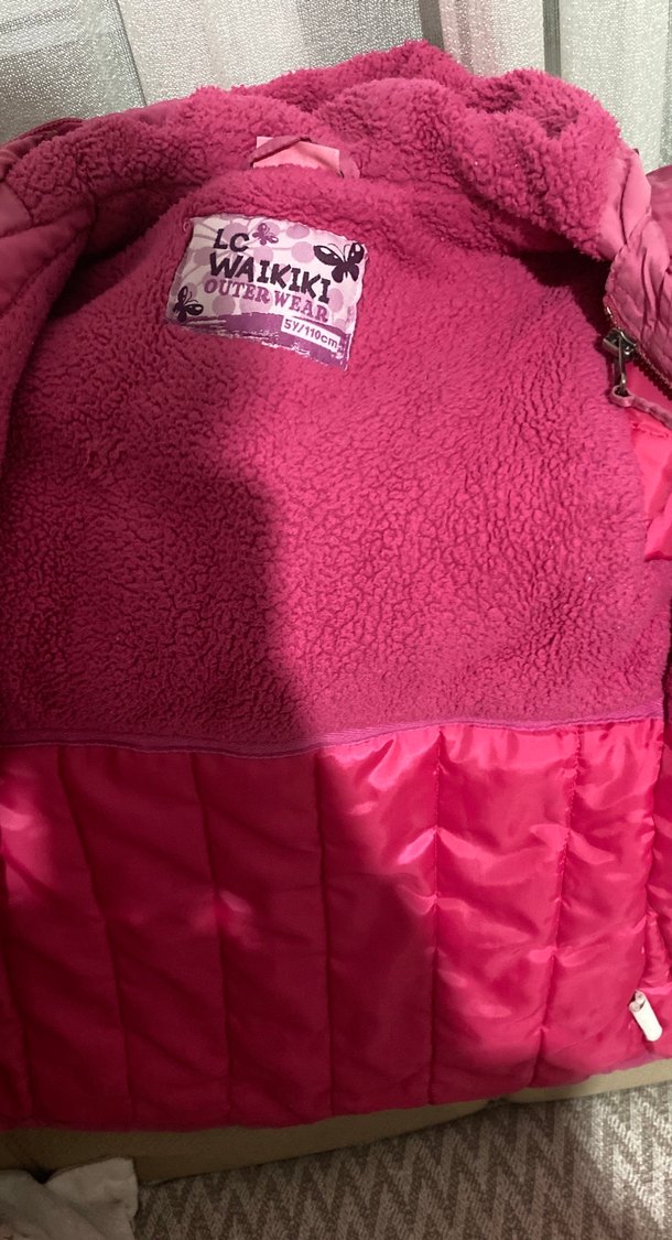 Kız Çocuk Parlak Pembe Düğmeli Mont - Görsel 4