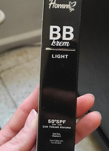 Beden Homm bitkisel BB krem light kapatıcı