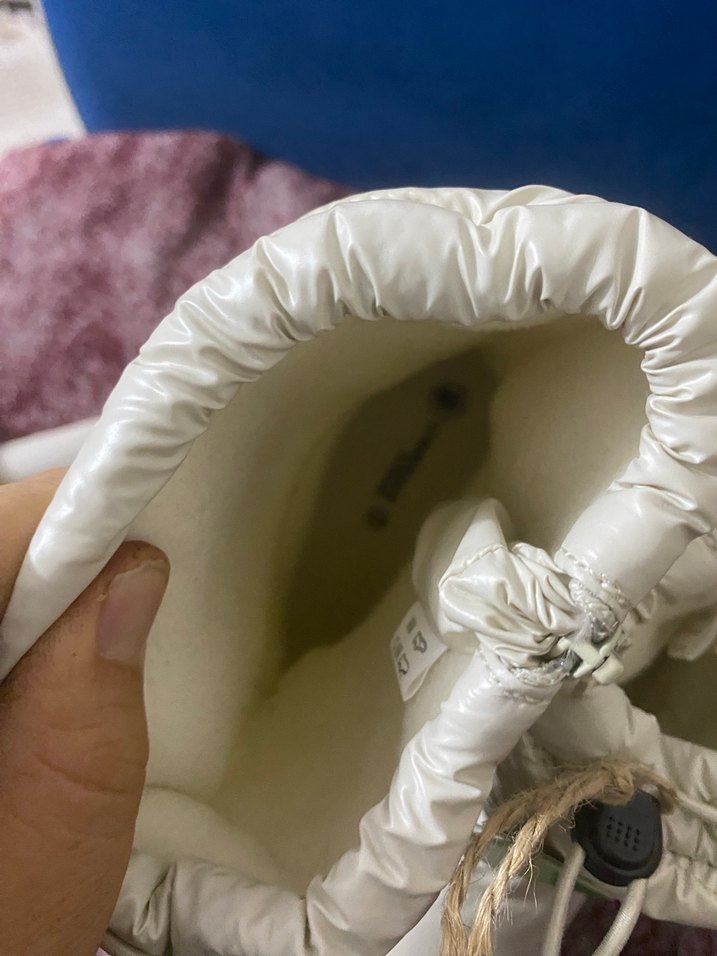 Beyaz Kadın Dolgu Topuklu Bot - Görsel 3