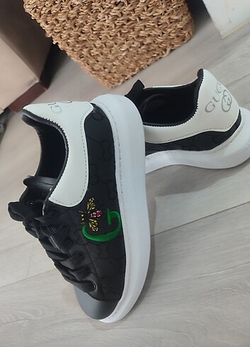 38 Beden Siyah gucci ayakkabı