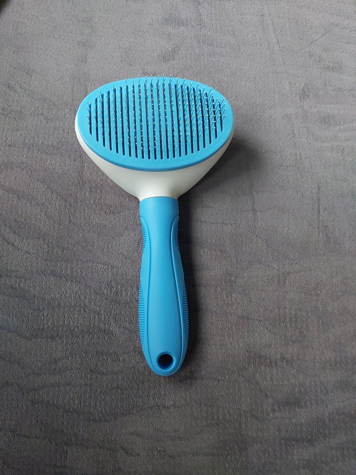 Mavi Renkli Otomatik Temizlenen Kedi Tüy Fırçası - Görsel 2